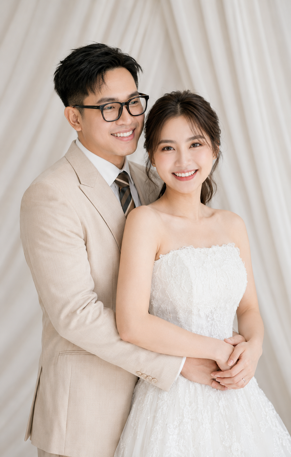 Prewedding Left